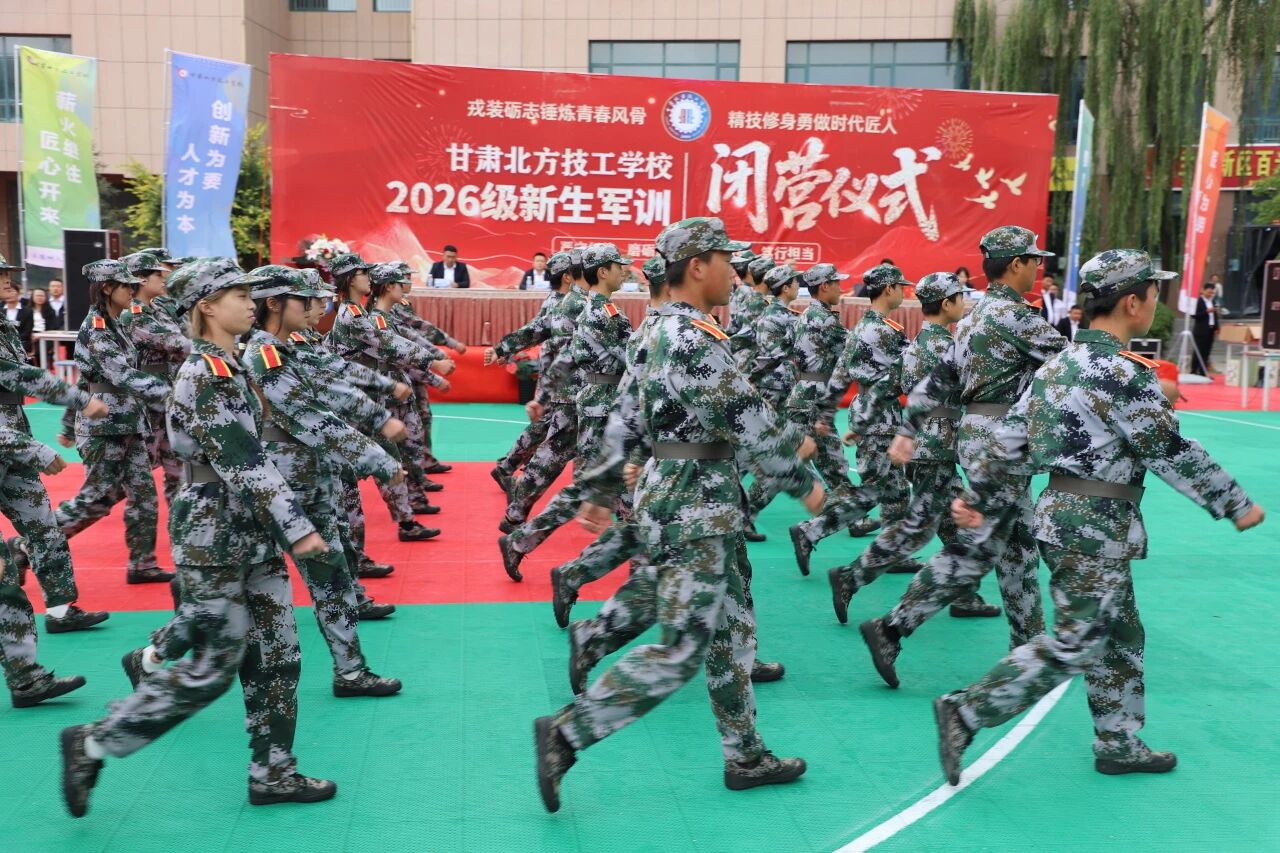 9 9